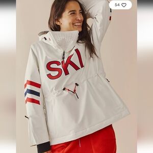 Perfect Moments X Free People Pullover Waterproof Ski Shirt. NEW WITH TAG